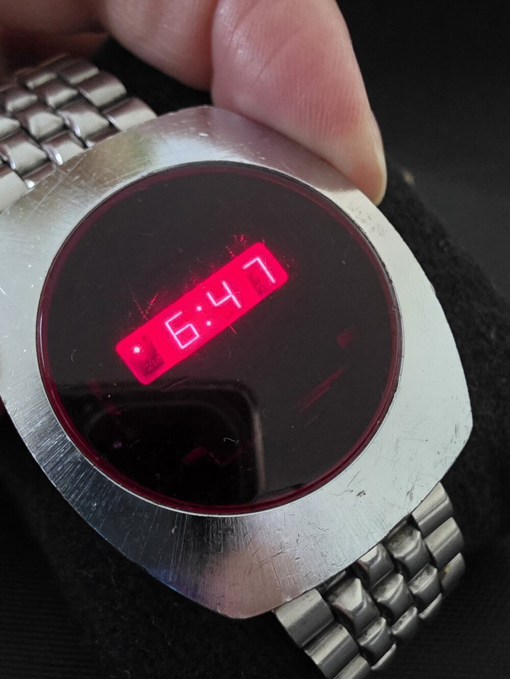 VTG NS National Semiconductor Red LED Digital 35mm Watch JB Champion Band Works